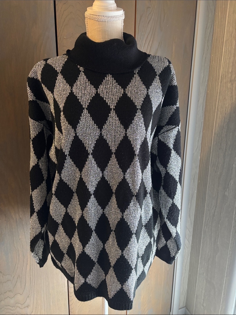 Vintage 80s Easton Park Metallic Diamond Turtleneck Sweater Oversized Cozy Glam